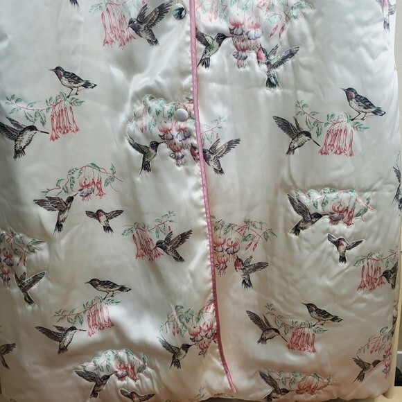 WILDLIFE FEDERATION LOUNGE coat hummingbird Asian kimono king robe small - Picture 2 of 7